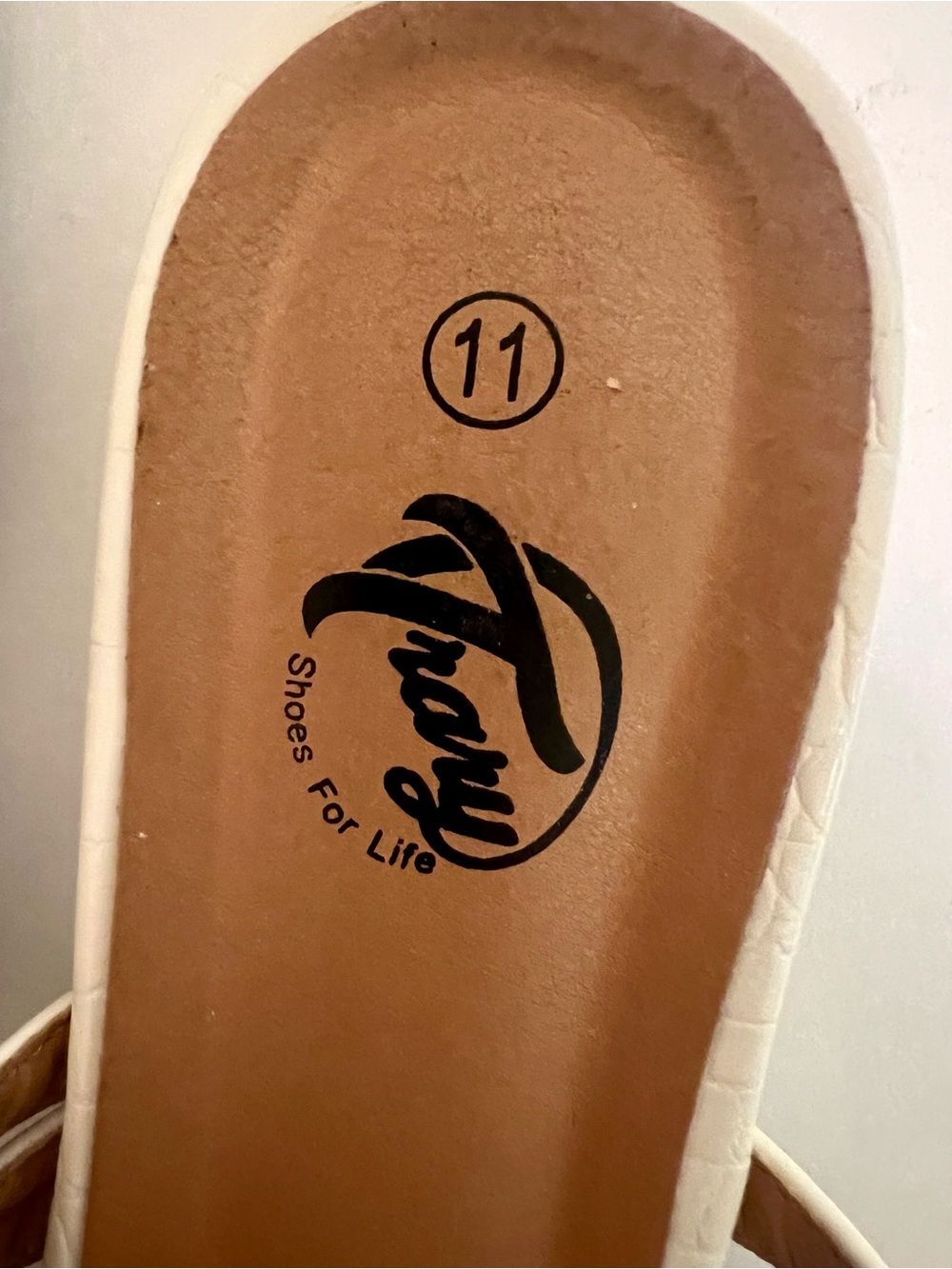 Trary Pointed Toe Croc-Embossed Slides - Size 11 - Picture 2 of 10
